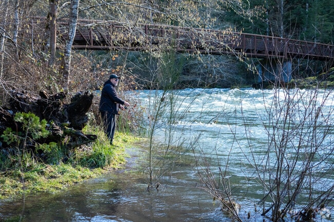 The Willamette River runs through Oakridge and attracts fishing and other activities.