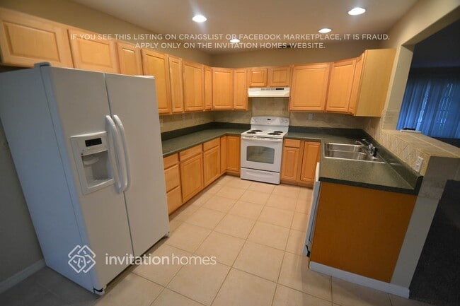 14036 102nd Ave N, Largo, FL 33774 - photo 2