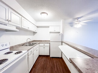 2001 Bryant Ave S, Minneapolis, MN 55405