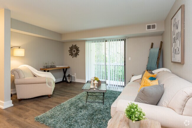 Pine Ridge, Grand Rapids, MI 49525 - photo 7