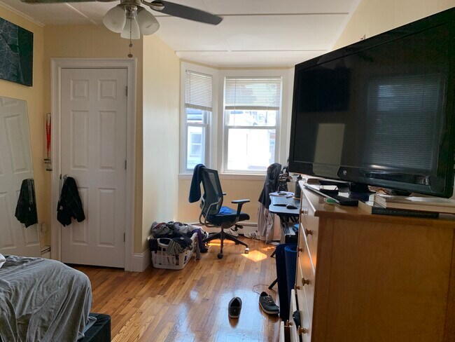 41 Cross St unit 2, Somerville, MA 02145 - photo 7