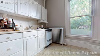 8 A Forest St Unit 1R, Cambridge, MA 02140