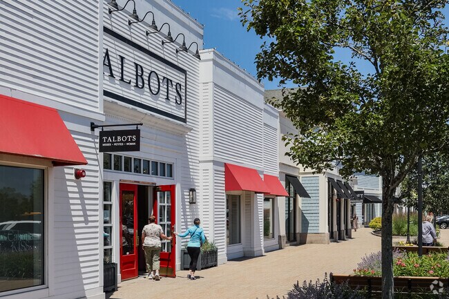 Stop into the many shops at Wayside Common near Winnmere.