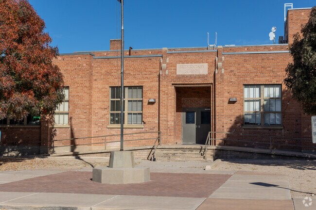 St. David Elementary School serves grades K-8 in Saint David, Arizona.