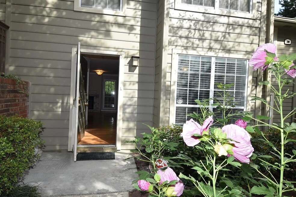 302 Lenox Way NE, Atlanta, GA 30324 - photo 1