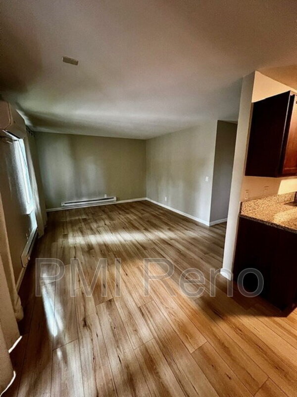 3865 E Leonesio Dr unit D2, Reno, NV 89512 - photo 6