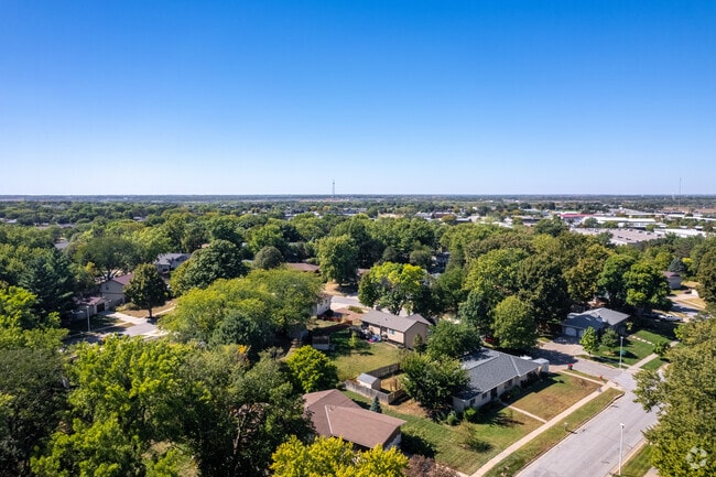 The southeast Lincoln neighborhood of Greater South offers an abundance of outdoor amenities.