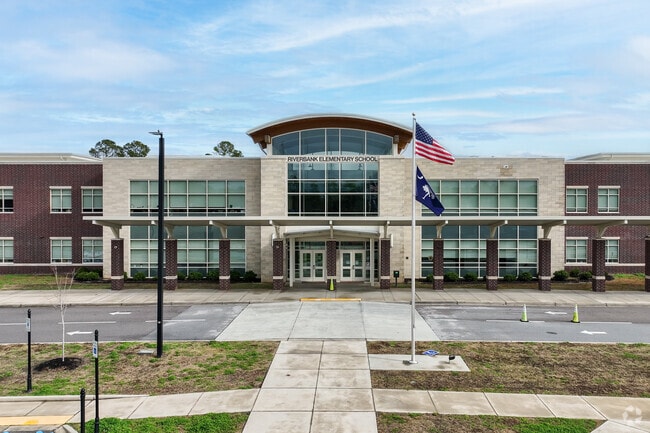 Riverbank Elementary offers great academics as extracurricular activities.