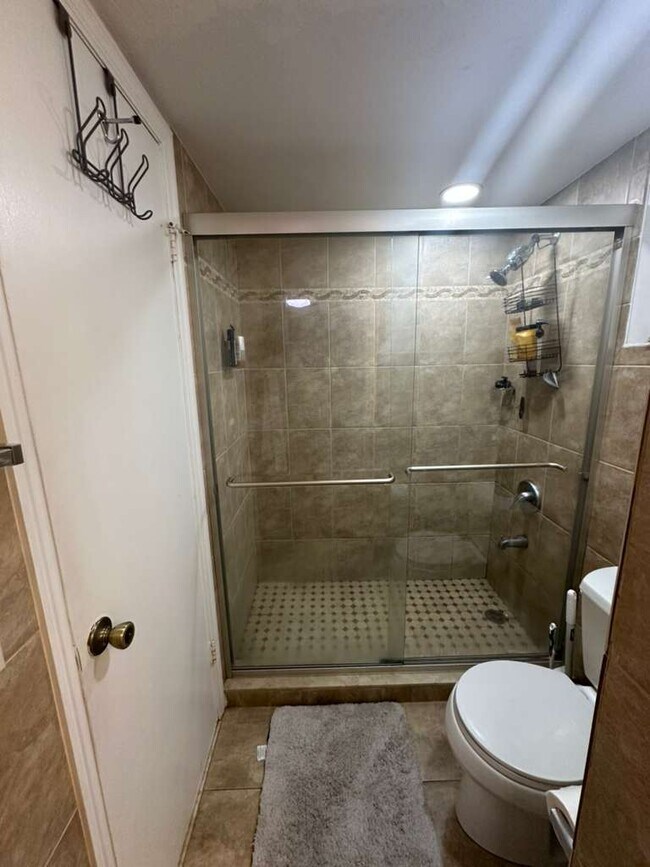 13701 SW 66th St unit B-101, Miami, FL 33183 - photo 6