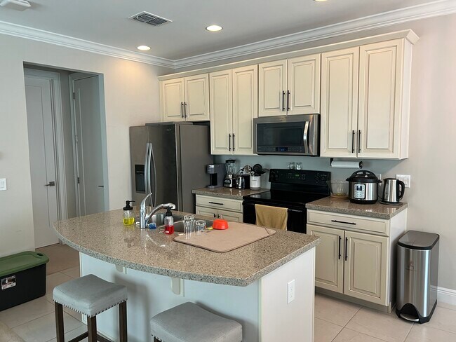 13689 Granger Ave, Orlando, FL 32827 - photo 5