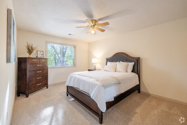 LEXINGTON ESTATES, Sioux Falls, SD 57106 - photo 7