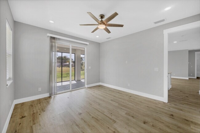 7807 Chesebro Ave, North Port, FL 34287 - photo 6