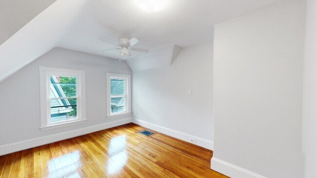 57 Hawthorne St, Somerville, MA 02144 - photo 7