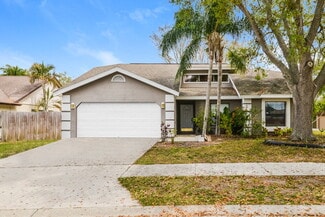 717 49th St E, Bradenton, FL 34208