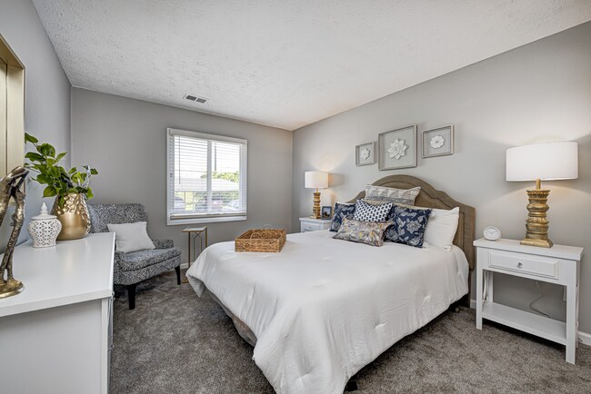 Ivy Knoll Apartments, Indianapolis, IN 46250 - photo 5