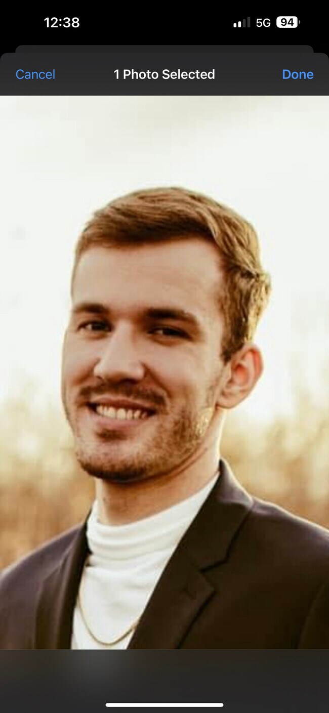 Agent Photo