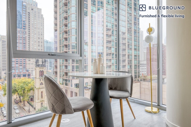 8 E Huron St unit FL10-ID124, Chicago, IL 60611 - photo 5