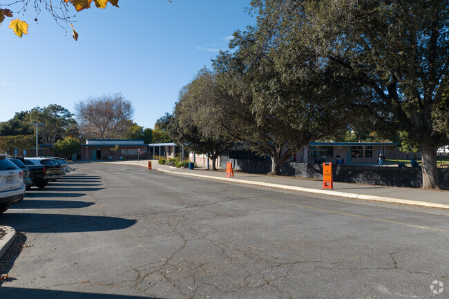 Kellogg Elementary School is within walking distance to many homes.
