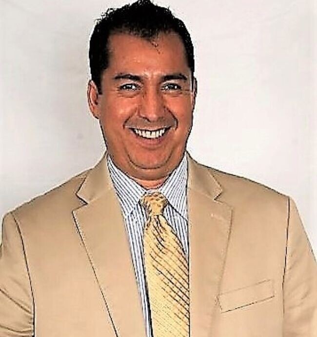 Agent Photo