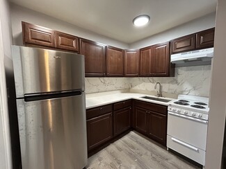 6956 N Ashland Ave Unit 108, Chicago, IL 60626