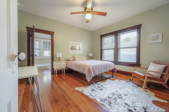 5708 N Suwanee Ave unit ID1271930P, Tampa, FL 33604 - photo 2