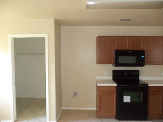 1405 Sun Breeze Dr, Little Elm, TX 75068 - photo 3