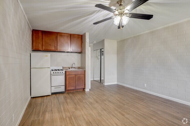 Margo, Tempe, AZ 85281 - photo 4