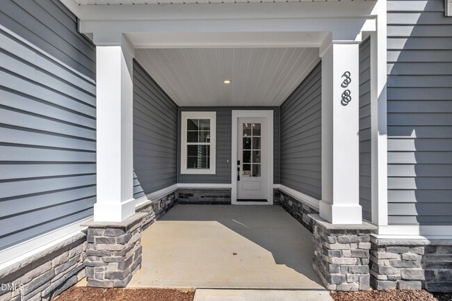 131 E Victoria Ridge Dr, Selma, NC 27576 - photo 4