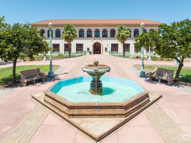 The Casa Grande City Hall is a nice place for residents to take a stroll.