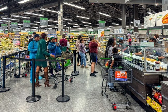 Publix is a popular spot for groceries for Mechanicsville residents, next door in Summerhill.