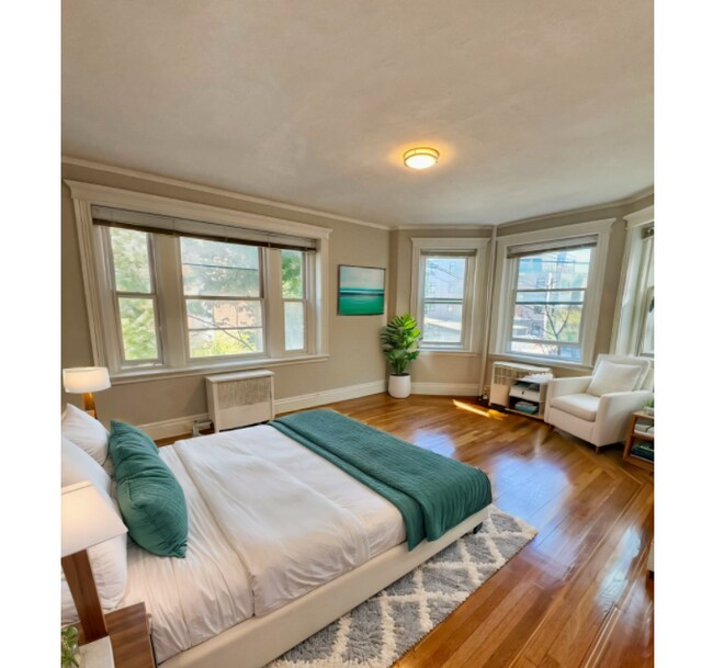 31 Stearns Rd unit 1, Brookline, MA 02446 - photo 3