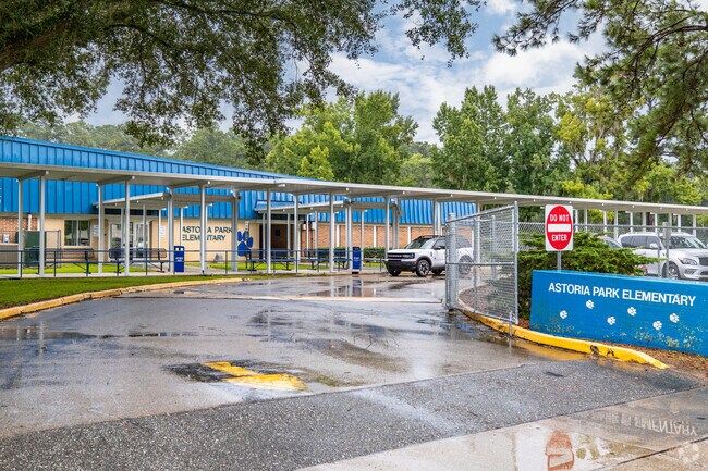 Astoria Park Elementary is a good school to enroll your child.