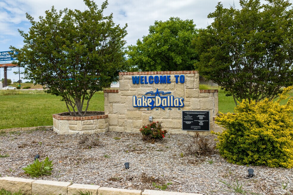 Neighborhood_LakeDallas_V1_092223