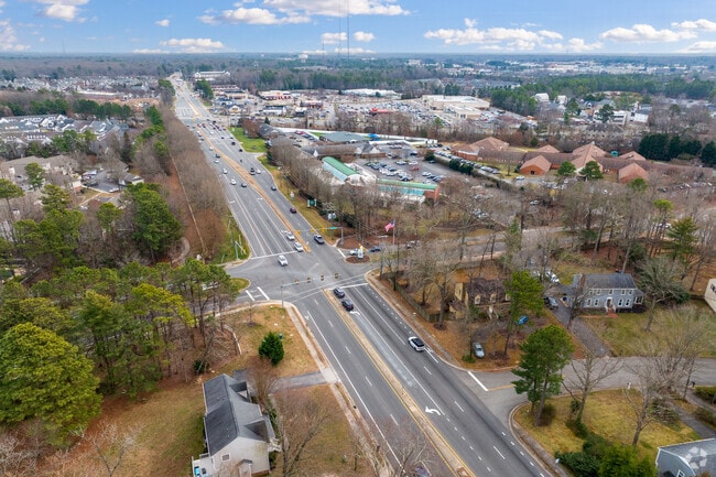 Residents of Tarrington can follow Robious Road down to the shops of North Chesterfield.