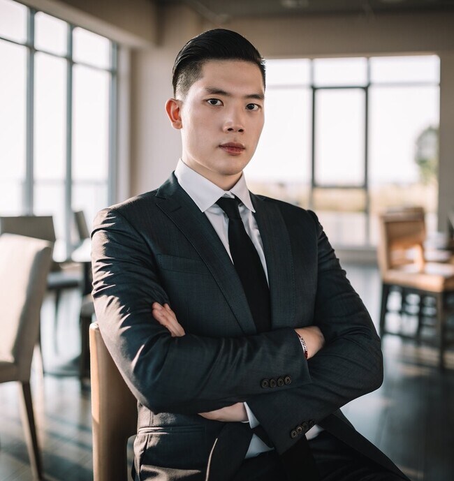 Tianyu Chen