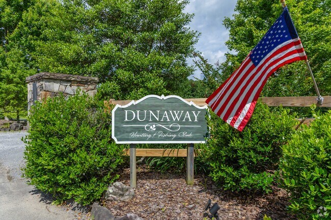 Dunaway Hunting and Fishing Club is a private outdoors club in Cagle-Fredonia.