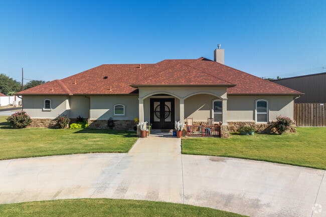 New-traditional homes can also be found in Country Club Estates.