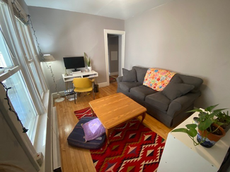 207 S Henry St Unit B, Madison, WI 53703