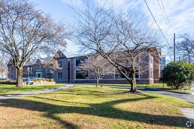 Marshall Elementary School