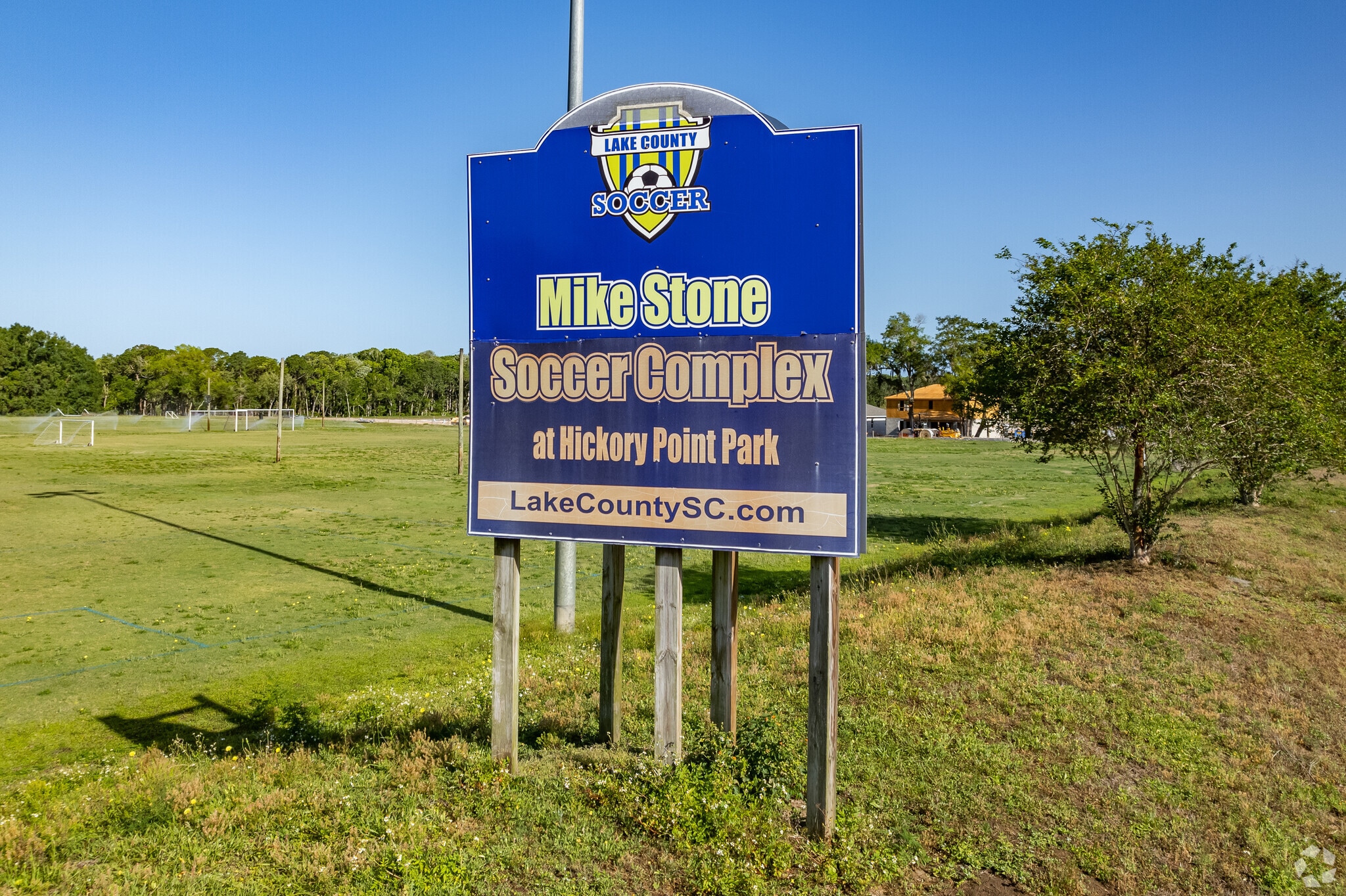 About HoweyintheHills/Yalaha Schools, Demographics, Things to Do