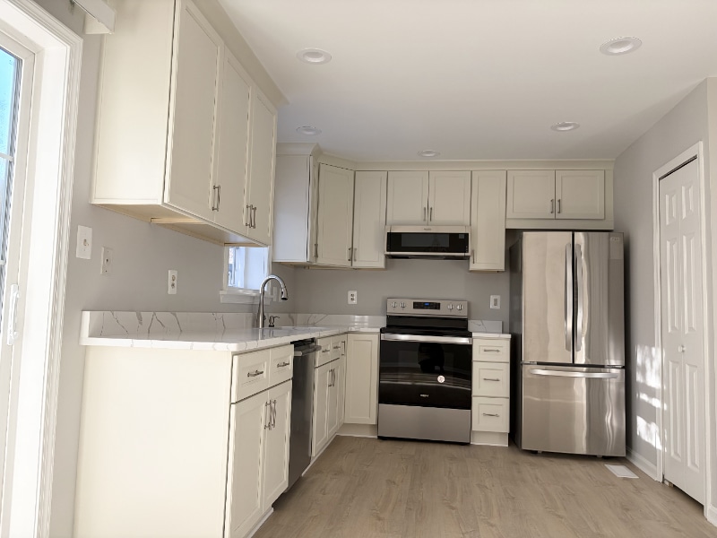 2990 Mission Square Dr, Fairfax, VA 22031 - photo 1