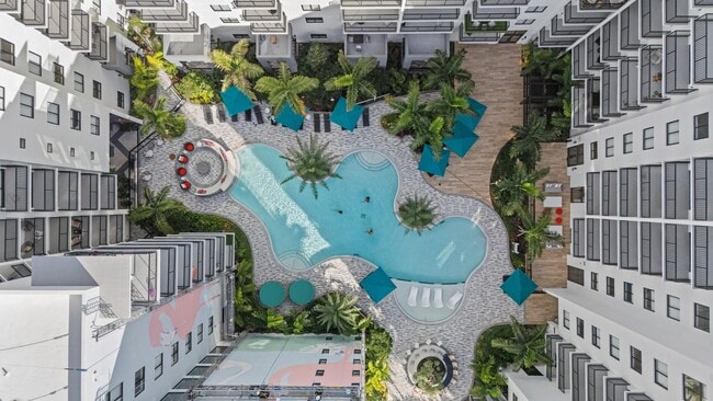 Leksa at Cityplace, Doral, FL 33122 - photo 2