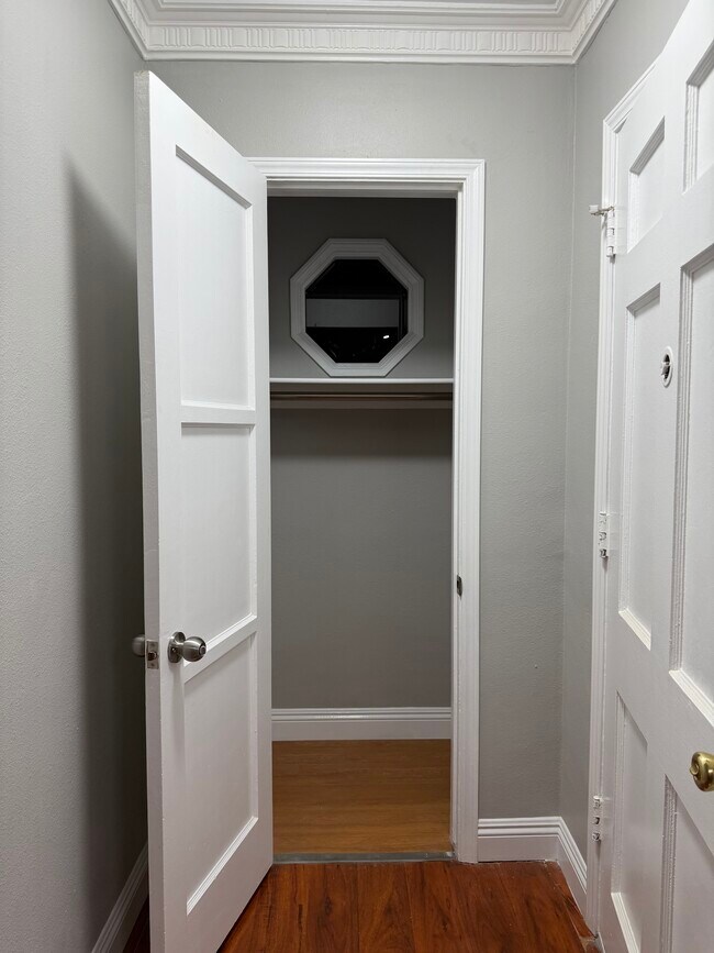 1483 Allison Ave, Los Angeles, CA 90026 - photo 4