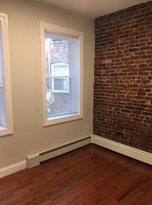 117 Orleans St unit 2-bed 1-bath unit 1, Boston, MA 02128 - photo 7