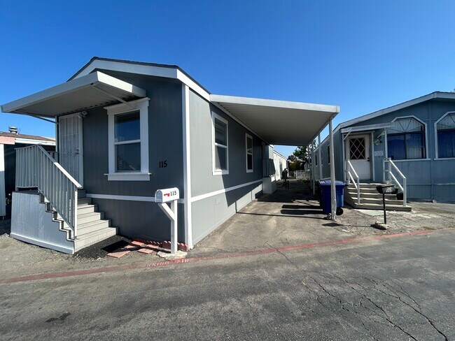 6475 Atlantic Ave unit Space 115, Long Beach, CA 90805 - photo 2