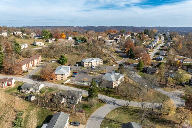 Fulton-Glenwood is a quite and serene Neighborhood in Wheeling.