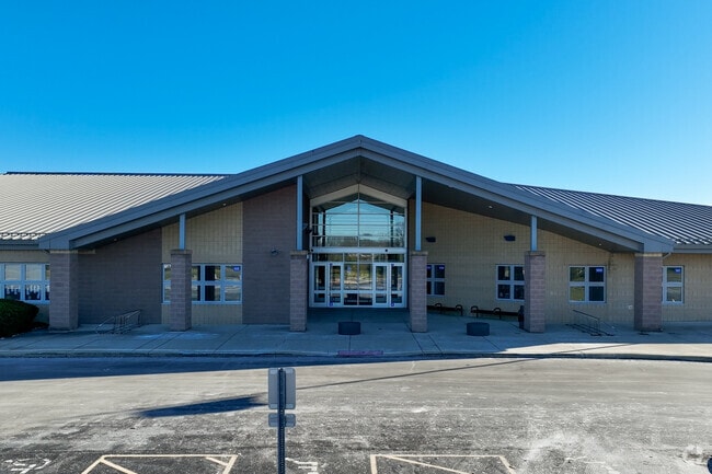 Johnnycake Corners Elementary School is located in Berkshire, Galena Ohio.