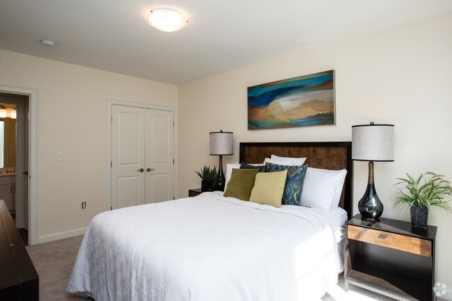 Corey10, Melrose, MA 02176 - photo 3