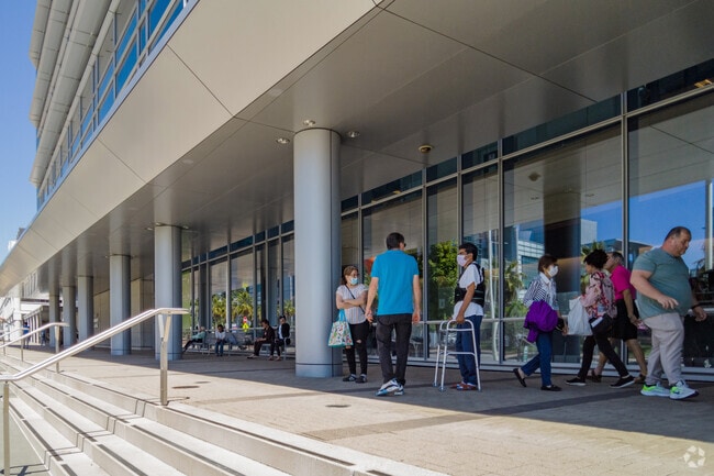 Santa Clara Valley Medical Center is in Fruitdale’s northwest.