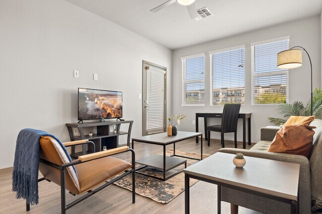 7200 N 91st Ave unit ID1014543P, Glendale, AZ 85305 - photo 2